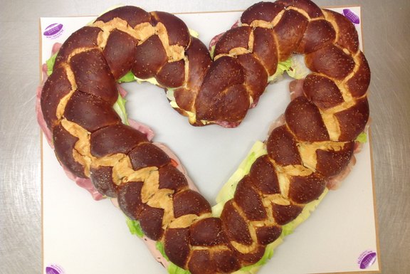 gefüllte Laugen oder Partybrote