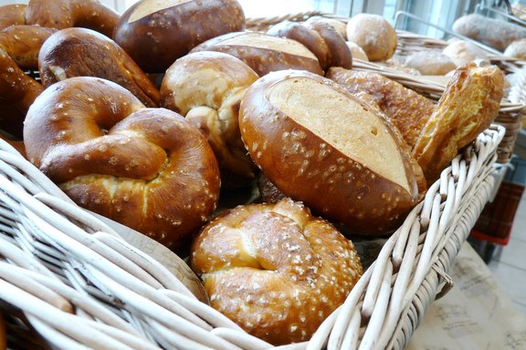 Brötli, Bürli, Semmeli Dorfbäckerei